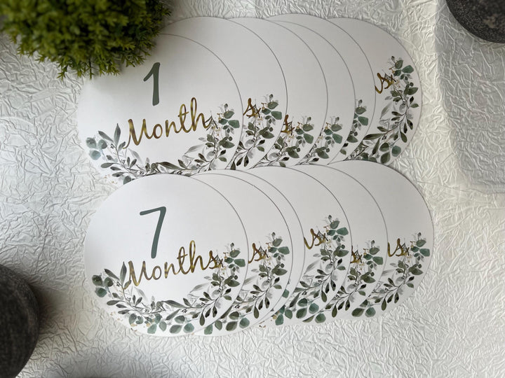 nursery art print baby nursery bedroom decor Newborn Baby Gift Box – 1 Month Milestone Plaque, Bunny Plush, Deer Rattle & Swaddles – Baby Shower Hamper, New Mum Gift, Box 6